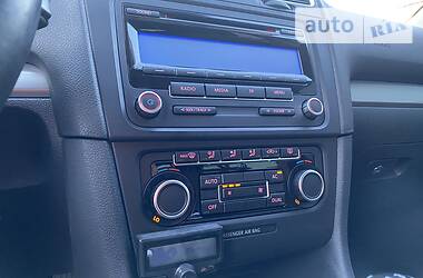 Хетчбек Volkswagen Golf 2011 в 