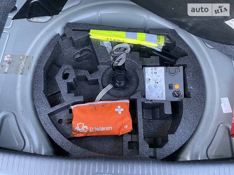 Хетчбек Volkswagen Golf 2011 в Луцьку фото 71 Хетчбек Volkswagen Golf 2011 в Луцьку