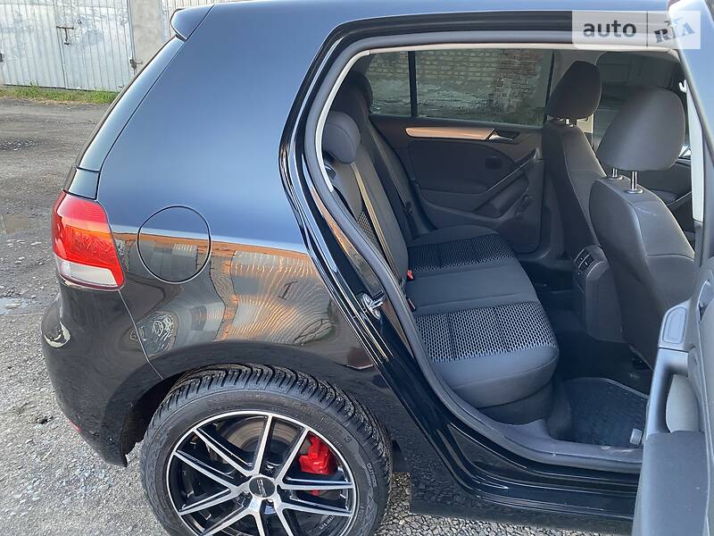 Хетчбек Volkswagen Golf 2011 в Луцьку фото 73 Хетчбек Volkswagen Golf 2011 в Луцьку