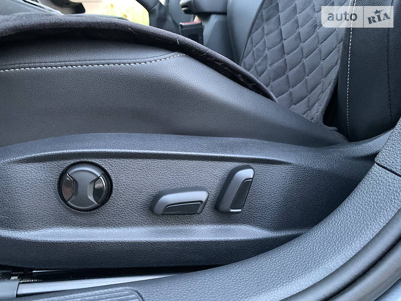 Універсал Volkswagen Golf 2018 в Дніпрі фото 5 Універсал Volkswagen Golf 2018 в Дніпрі