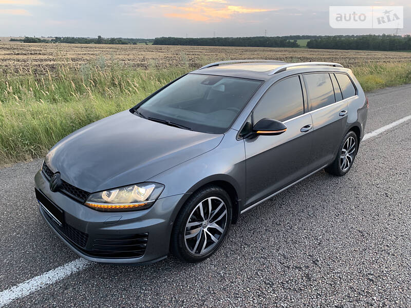 Універсал Volkswagen Golf 2018 в Дніпрі фото 25 Універсал Volkswagen Golf 2018 в Дніпрі