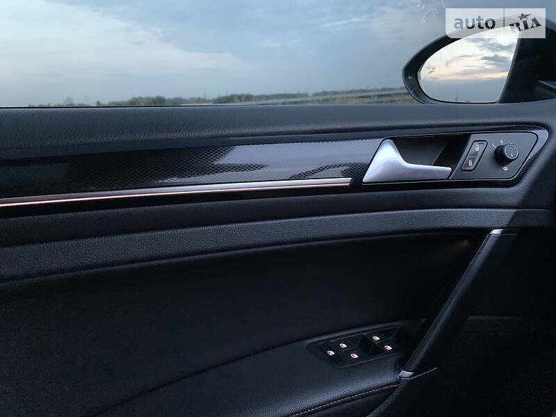 Універсал Volkswagen Golf 2018 в Дніпрі фото 36 Універсал Volkswagen Golf 2018 в Дніпрі