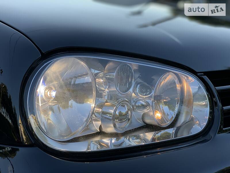 Хэтчбек Volkswagen Golf 2001 в Белой Церкви