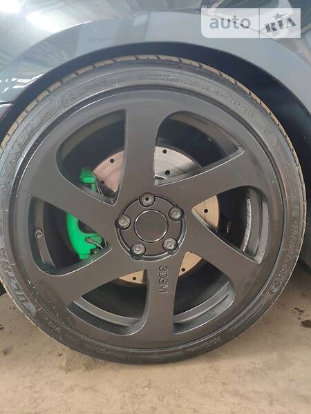 Хетчбек Volkswagen Golf 2012 в Києві