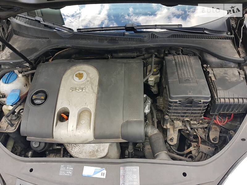Хэтчбек Volkswagen Golf 2006 в Кременчуге