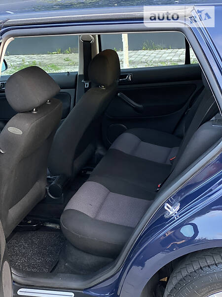 Хетчбек Volkswagen Golf 2001 в Білій Церкві фото 39 Хетчбек Volkswagen Golf 2001 в Білій Церкві