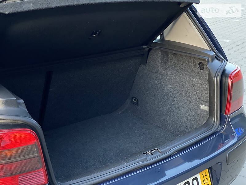 Хетчбек Volkswagen Golf 2001 в Білій Церкві фото 57 Хетчбек Volkswagen Golf 2001 в Білій Церкві