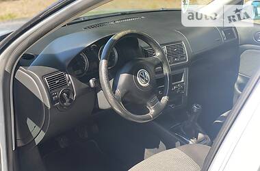 Универсал Volkswagen Golf 2003 в Ровно