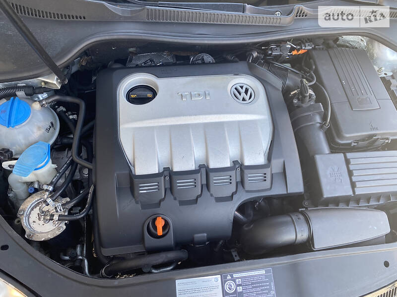 Хетчбек Volkswagen Golf 2007 в Києві