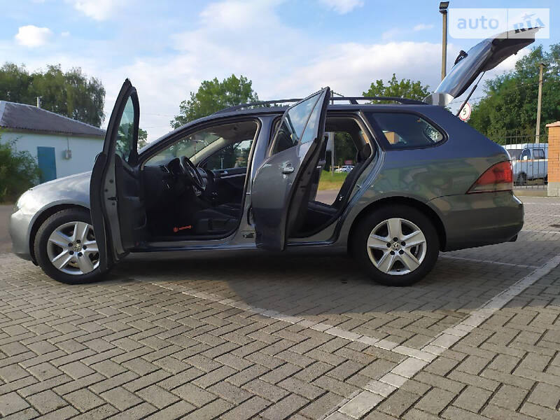 Універсал Volkswagen Golf 2010 в Стрию фото 72 Універсал Volkswagen Golf 2010 в Стрию