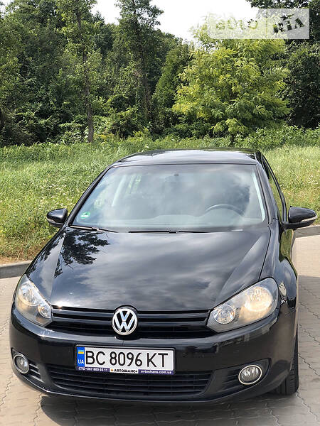 Хетчбек Volkswagen Golf 2009 в Львові