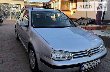 Універсал Volkswagen Golf 2000 в 