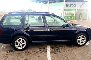 Універсал Volkswagen Golf 2000 в 