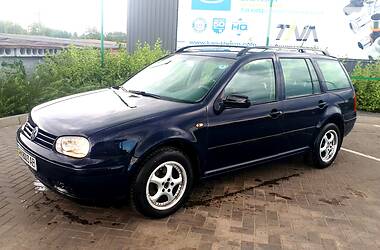Універсал Volkswagen Golf 2000 в 