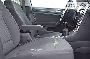 Універсал Volkswagen Golf 2014 в 