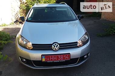Універсал Volkswagen Golf 2011 в 