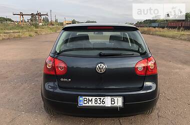 Хетчбек Volkswagen Golf 2004 в 