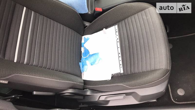 Универсал Volkswagen Golf 2014 в Киеве