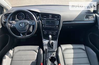 Универсал Volkswagen Golf 2015 в Херсоне