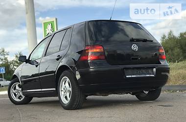 Хетчбек Volkswagen Golf 2000 в Дрогобичі