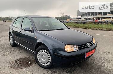 Хэтчбек Volkswagen Golf 1998 в Львове