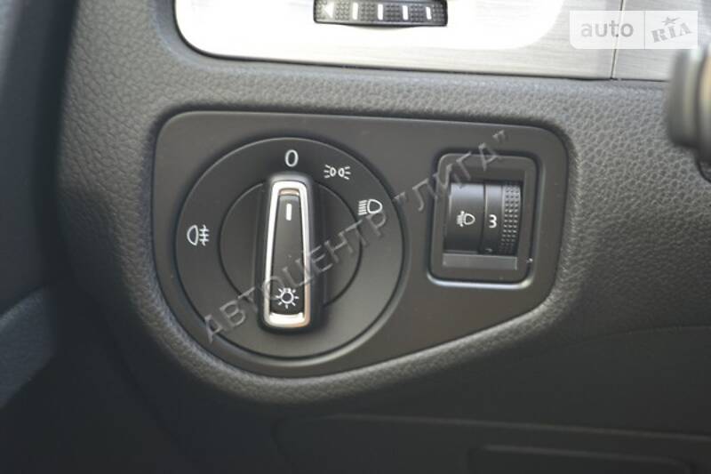 Универсал Volkswagen Golf 2015 в Хмельницком