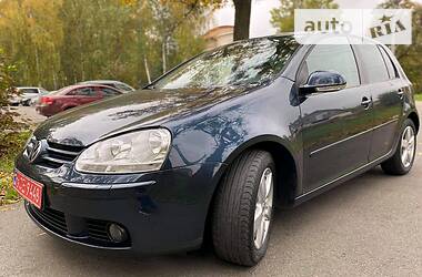 Хэтчбек Volkswagen Golf 2008 в Виннице