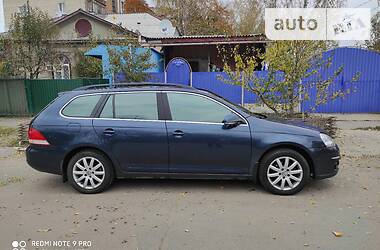 Універсал Volkswagen Golf 2008 в 