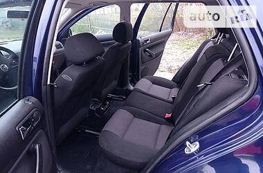 Хэтчбек Volkswagen Golf 2001 в Бережанах