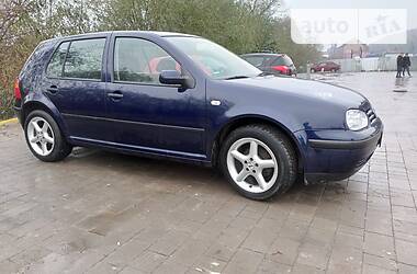 Хэтчбек Volkswagen Golf 2001 в Бережанах