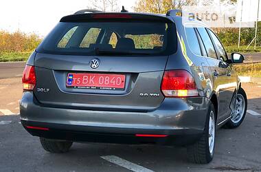 Універсал Volkswagen Golf 2008 в Дрогобичі