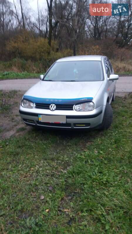 Хетчбек Volkswagen Golf 1999 в Миколаєві