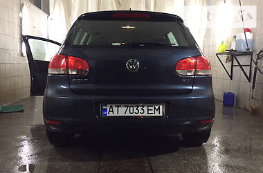 Хэтчбек Volkswagen Golf 2010 в Ивано-Франковске