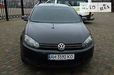 Універсал Volkswagen Golf 2011 в Бахмуті