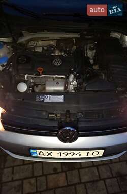 Хэтчбек Volkswagen Golf 2009 в Харькове