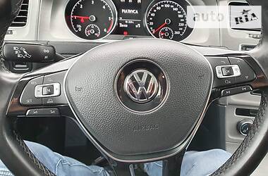 Универсал Volkswagen Golf 2015 в Бродах