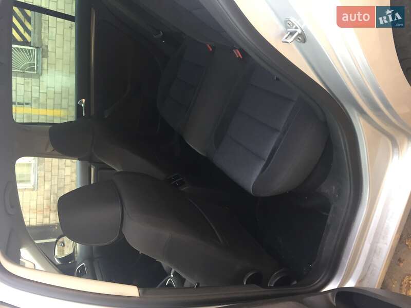 Универсал Volkswagen Golf 2012 в Виннице фото 8 Универсал Volkswagen Golf 2012 в Виннице