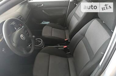 Хэтчбек Volkswagen Golf 2001 в Герце