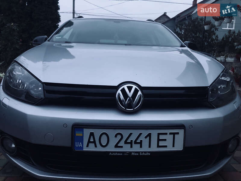 Универсал Volkswagen Golf 2013 в Виноградове