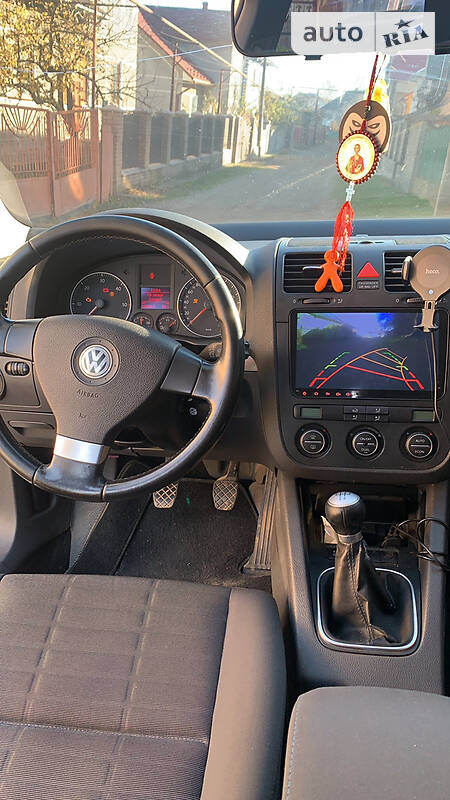 Хетчбек Volkswagen Golf 2007 в Заставній