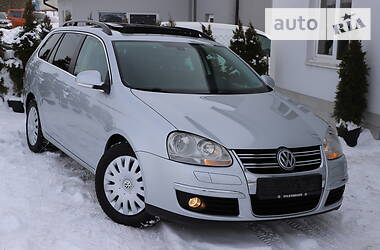 Универсал Volkswagen Golf 2009 в Дрогобыче