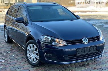 Универсал Volkswagen Golf 2015 в Коростене