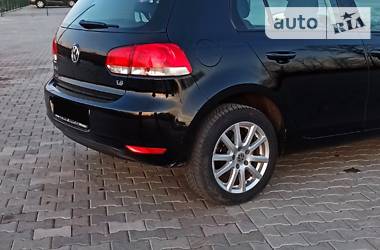 Хетчбек Volkswagen Golf 2009 в 