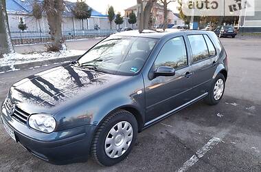 Хэтчбек Volkswagen Golf 2003 в Хорошеве