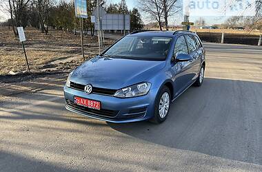 Универсал Volkswagen Golf 2015 в Сумах