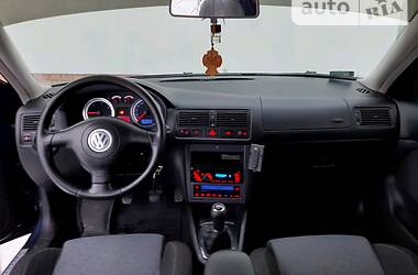 Универсал Volkswagen Golf 2003 в Виннице