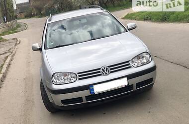 Универсал Volkswagen Golf 2004 в Полтаве