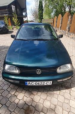 Хэтчбек Volkswagen Golf 1997 в Луцке