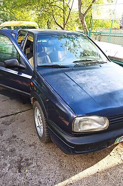 Хэтчбек Volkswagen Golf 1995 в Городке