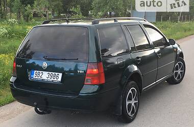 Универсал Volkswagen Golf 2000 в Турке